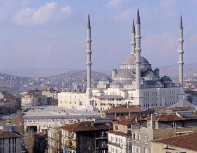 View of the Kocatepe Mosque (photo) 