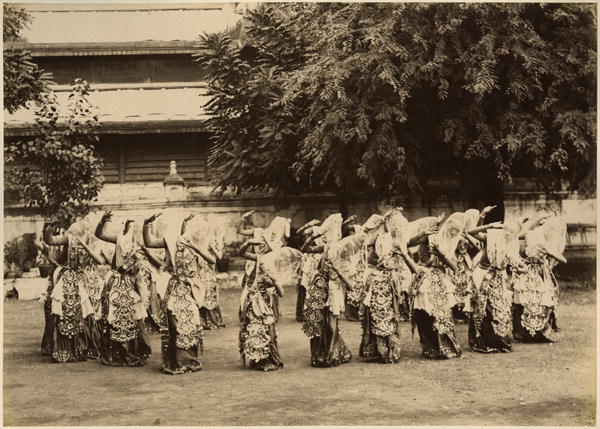 Veiled dancers at Mandalay, Burma, late 19th century (albumen print) (b/w photo)  a 