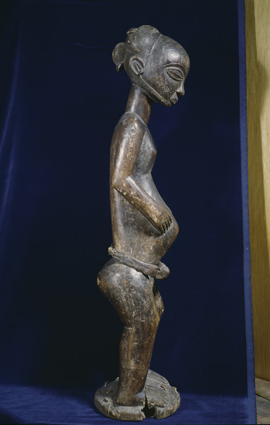 Weibliche Statuette, Luba / Holz a 