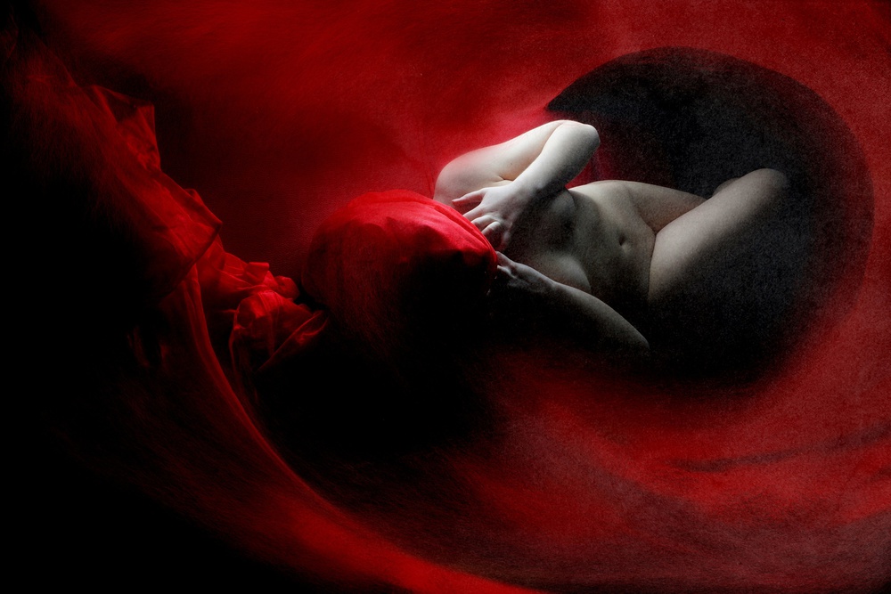 into the Red a Olga Mest