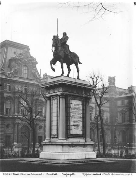 Monument dedicated to General Lafayette (1757-1834) 1899-1907 a Paul Wayland Bartlett