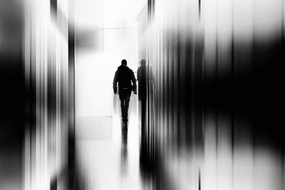 Troubled Stroll a Paulo Abrantes