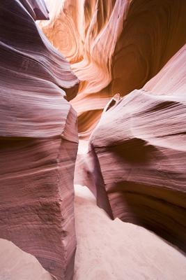 Lower Antelope Canyon Arizona USA a Peter Mautsch