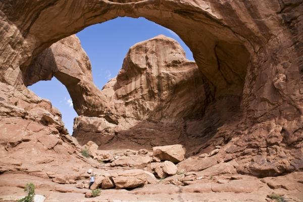 Double Arch Arches National Park Utah US a Peter Mautsch