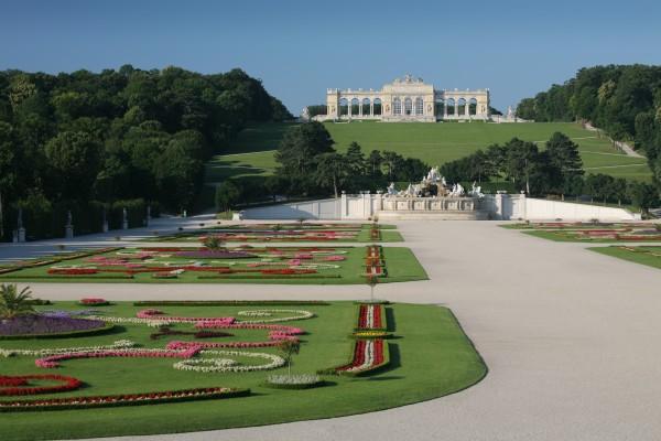 Wien, Schönbrunn, Gloriette, Park a Peter Wienerroither
