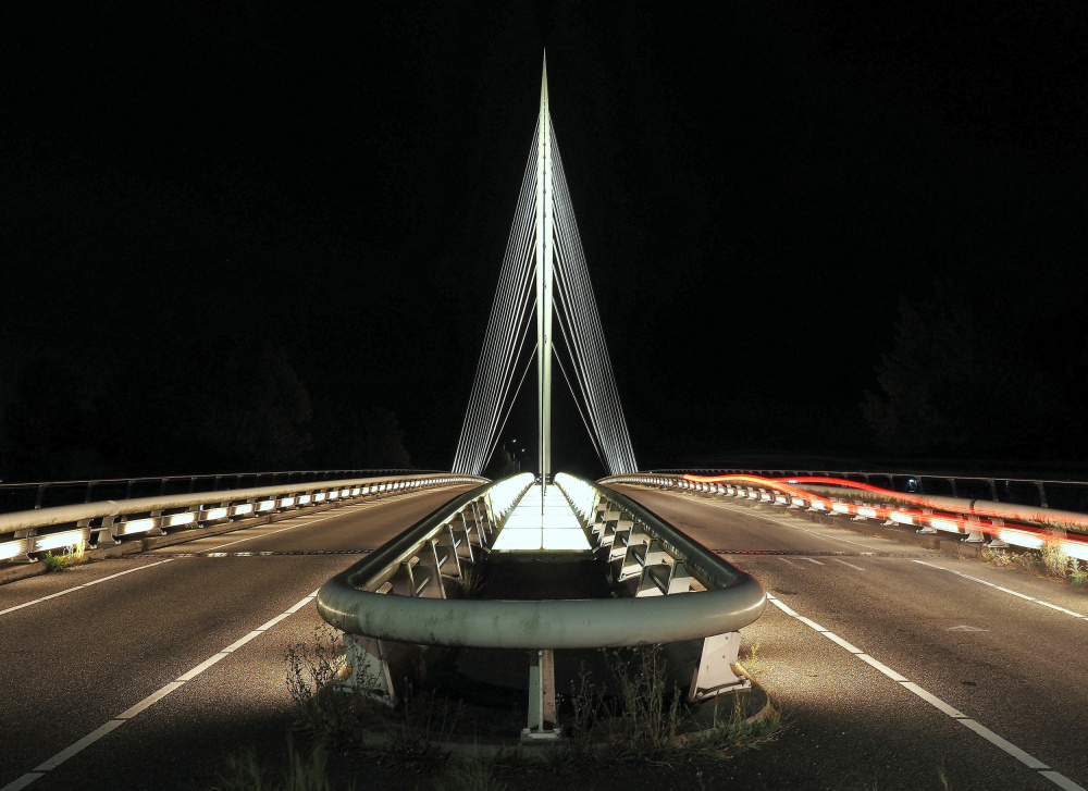 De Harp  In Hoofddorp , werk van Calatrava a Piet Agterhof