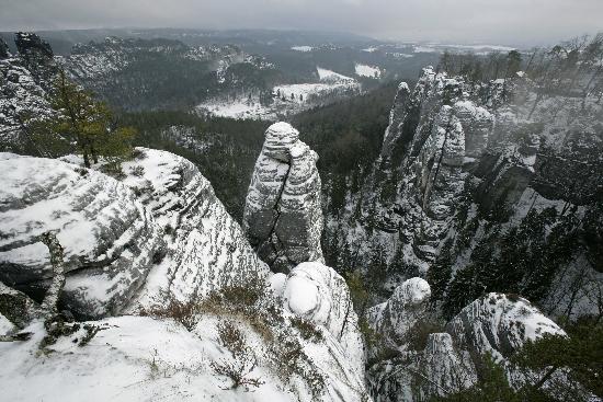 Sächsische Schweiz im Schnee a Ralf Hirschberger