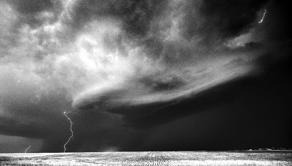 Storm Chasing a Rob Darby