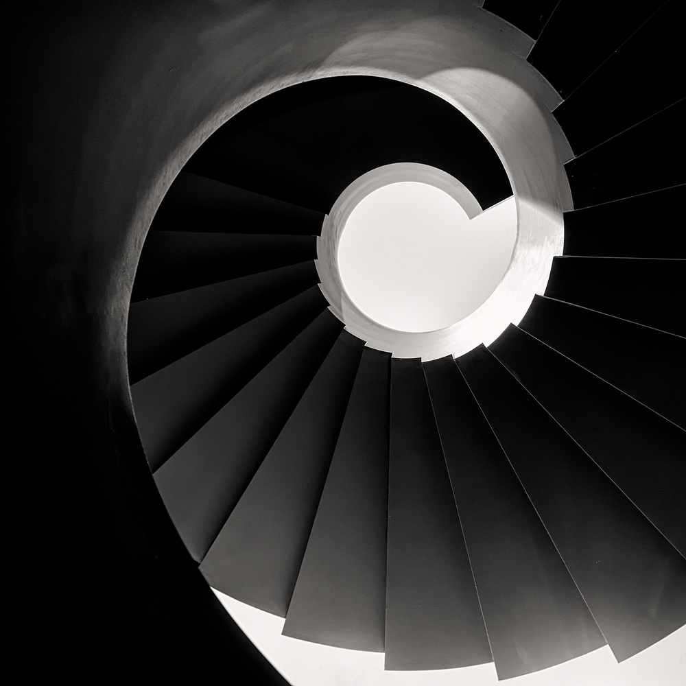 Spiral Staircase a Roland Weber