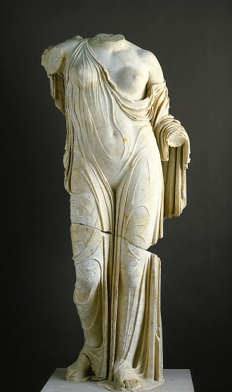 Copy of the Torso of Aphrodite, Venus Genetrix type a Arte Romana