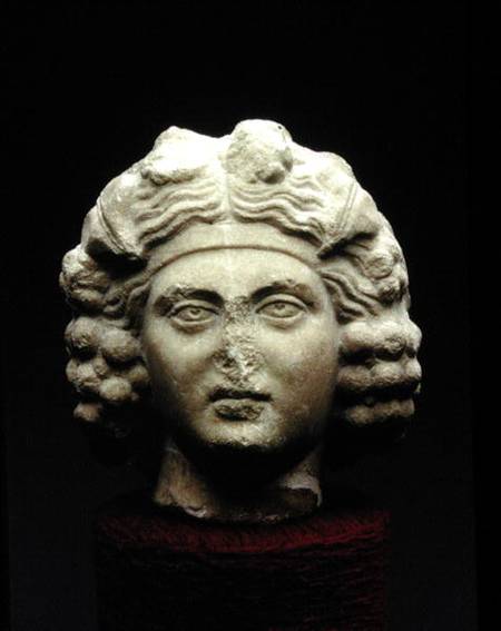 Head of a woman, Period a Arte Romana
