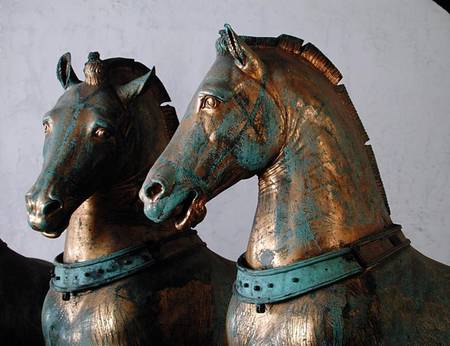 The Four Horses of San Marco, detail of two of the horses, removed from the exterior in 1979 a Arte Romana