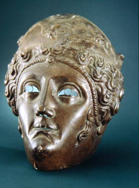 Parade mask worn by soldiers representing Amazons a Arte Romana