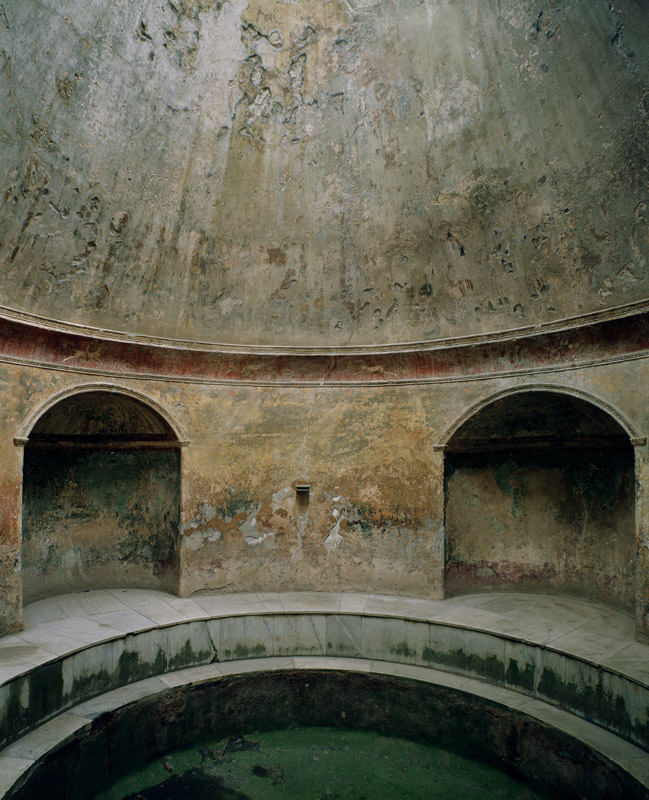 View of the interior of the frigidarium at the Thermae of the Forum (photo) a Roman 1st century AD