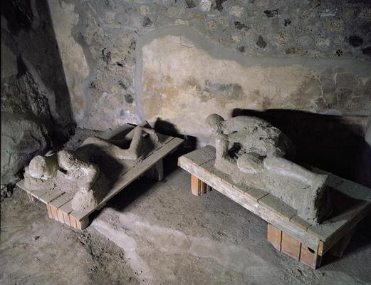 Two bodies in the House of Fabius Rufus (photo) a Roman 1st century AD