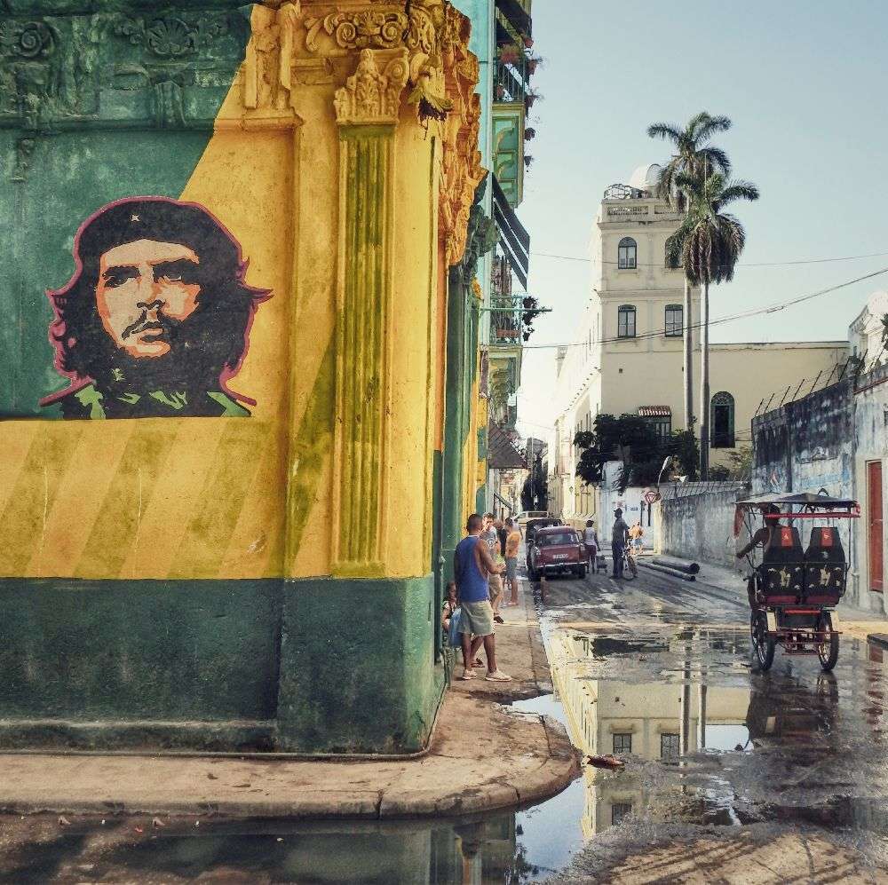 Grafitti  (La Habana Vieja) a Roxana Labagnara