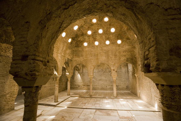 Steam Room in the Arab Baths, Granada (photo)  a Spanish School