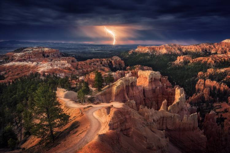 Lightning over Bryce Canyon a Stefan Mitterwallner