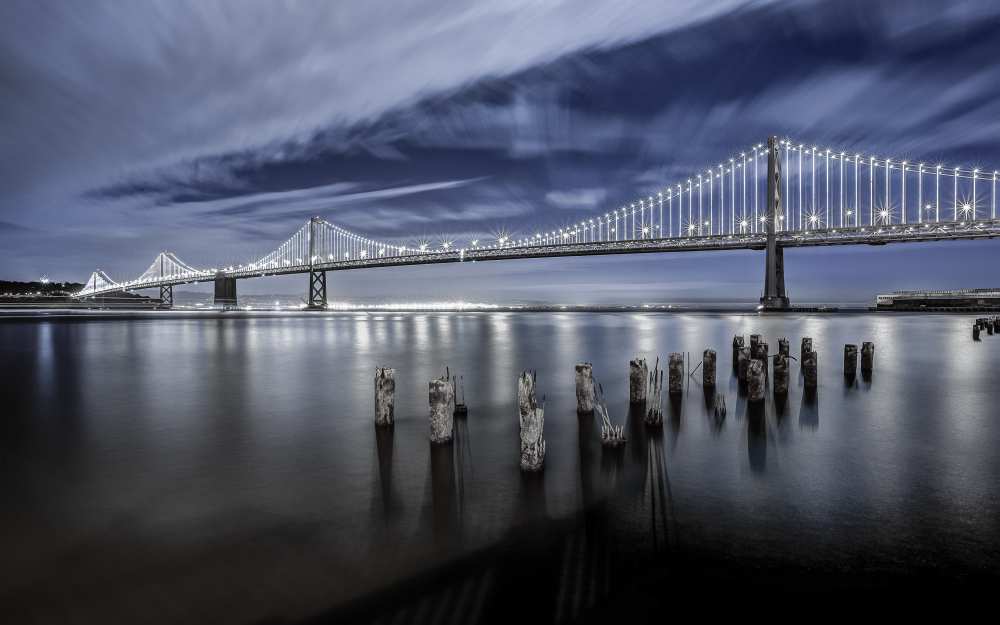 The Bay Bridge Lights San Francisco a Toby Harriman