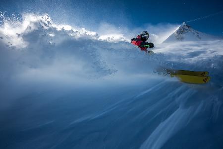 Spraying in the wind with Charles Navillod