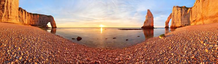 sunset in A??tretat a Valeriy Shcherbina